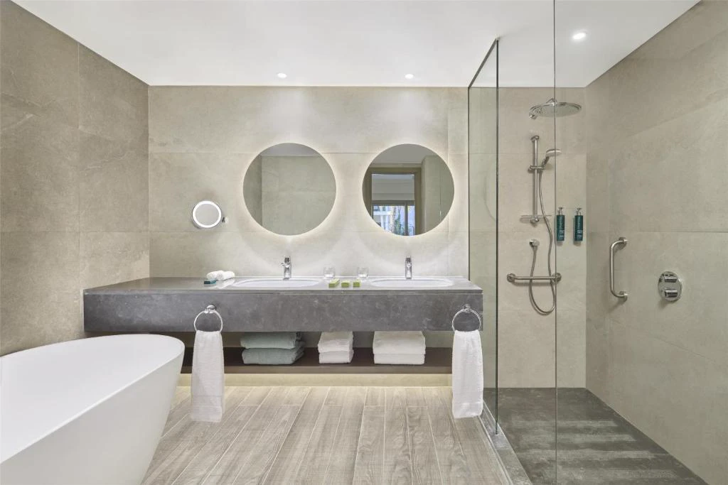DoubleTree by Hilton Mangroovy El Gouna Resort 2