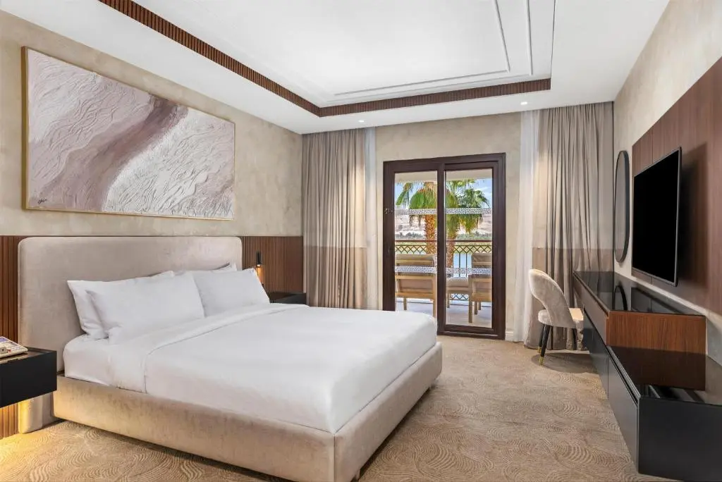 Hilton Luxor Resort & Spa 2