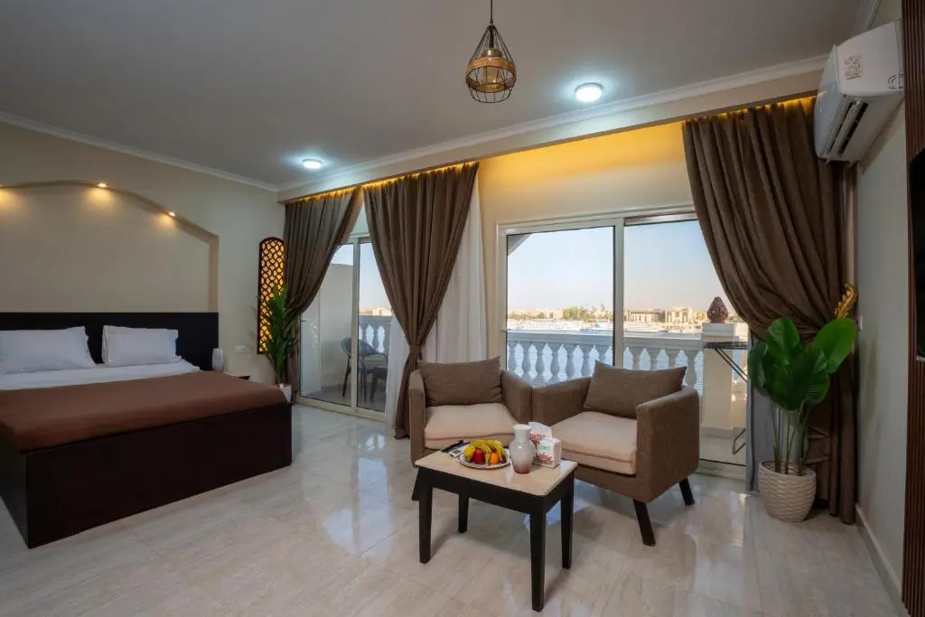 Nile Crown Luxor 2