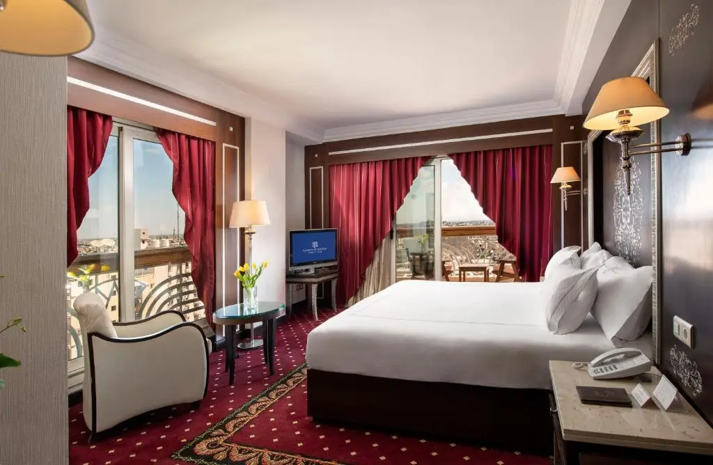 Sonesta St. George Hotel - Convention Center 2