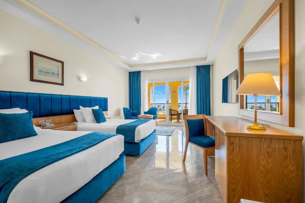Grand Oasis Resort 2