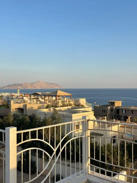 White House Boutique Sharm 3